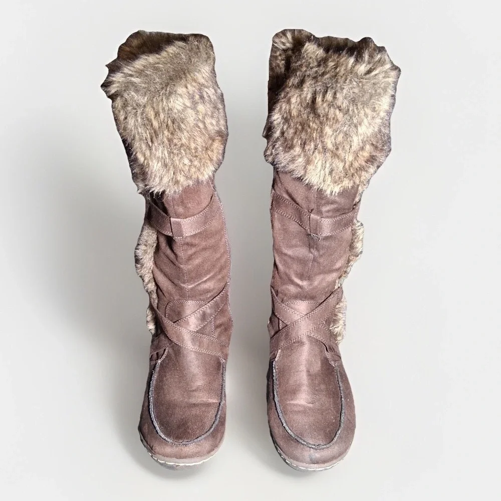 American Eagle Outfitters faux suede